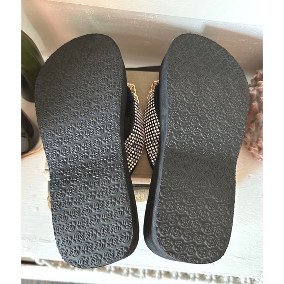 Rhinestone iridescent rhinestone sandals - Picture 3 of 4